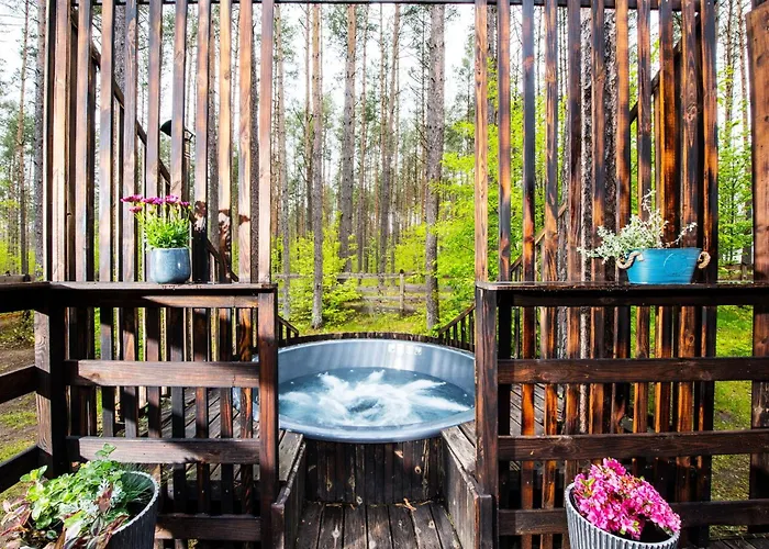 Domek Lubiana180 Scandi Wsrod Drzew Jacuzzi Taras Na Dachu Jezioro Kaszuby Pieski Tylko Do 10Kg Za Dodatkowa Oplata