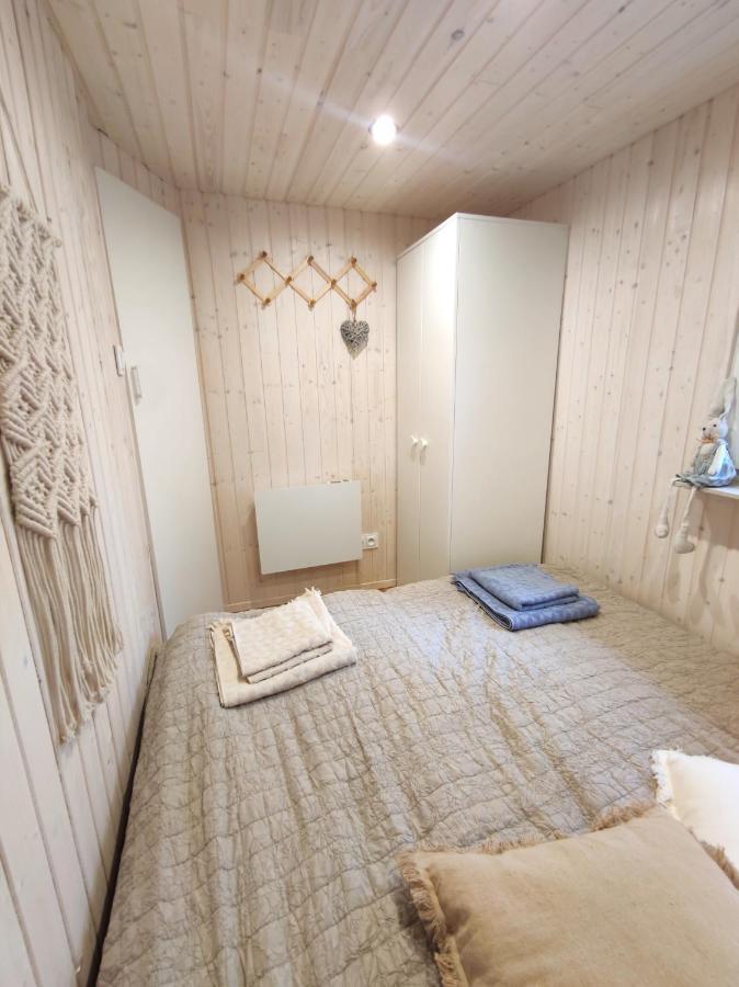 Будинок відпочинку Lesny W Stylu Scandi Z Jacuzzi Nad Jeziorem Kaszuby Grzybowo (Pomerania)
