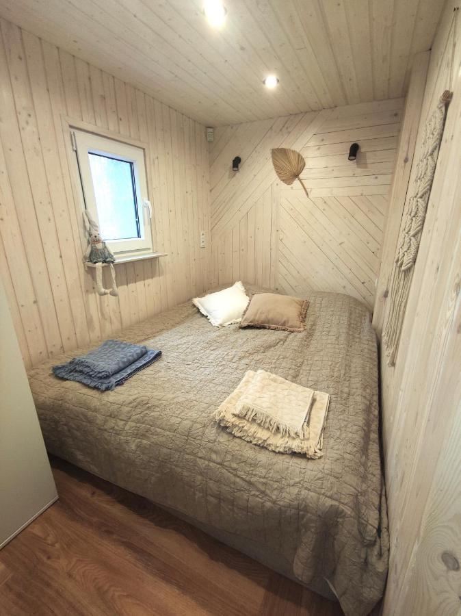 Будинок відпочинку Lesny W Stylu Scandi Z Jacuzzi Nad Jeziorem Kaszuby Grzybowo (Pomerania)