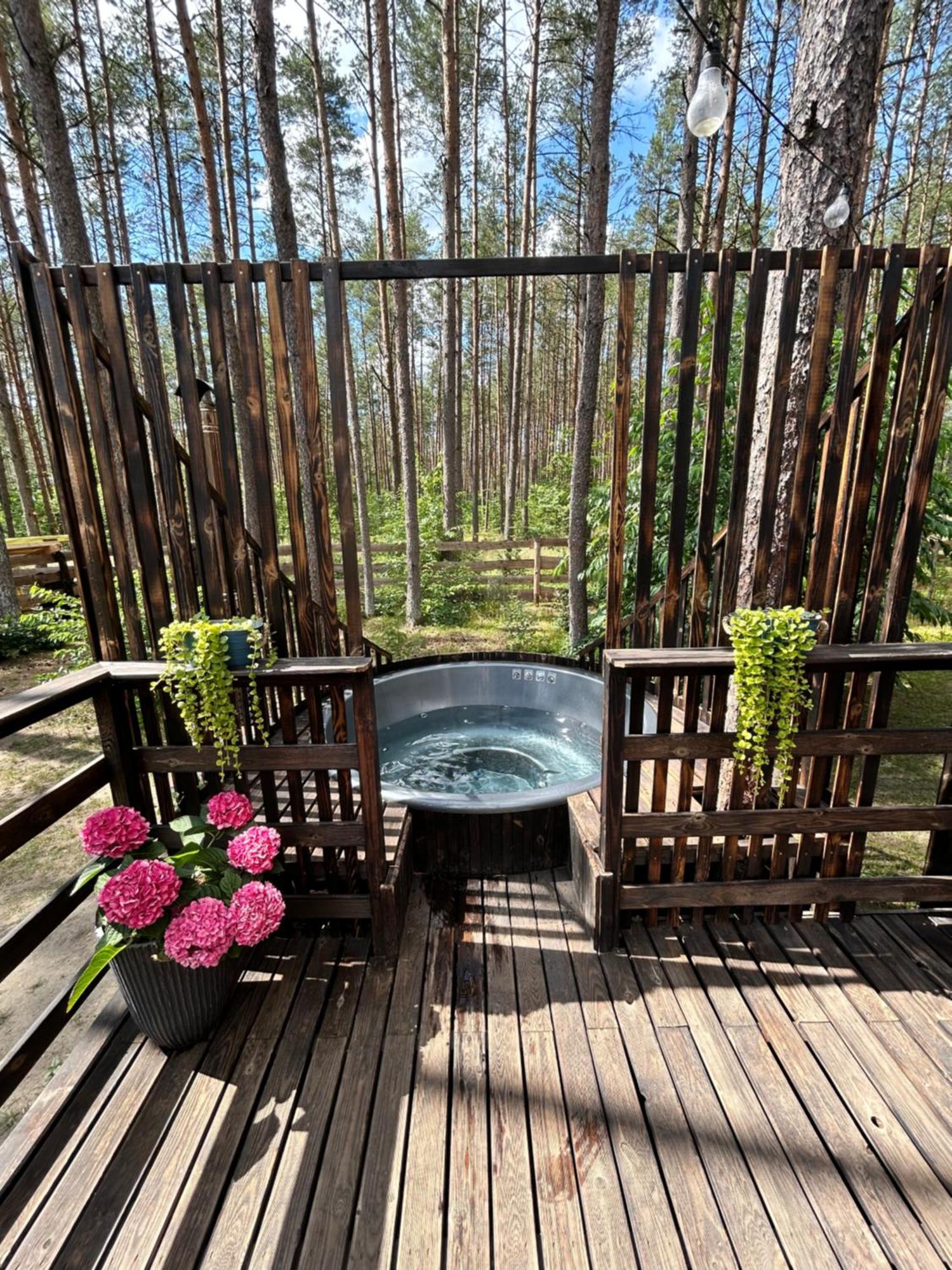 Holiday home Lesny W Stylu Scandi Z Jacuzzi Nad Jeziorem Kaszuby