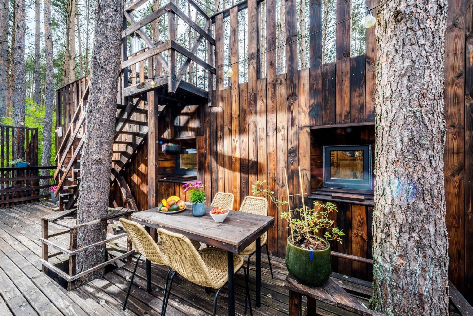 Holiday home Lubiana180 Scandi Wsrod Drzew Jacuzzi Taras Na Dachu Jezioro Kaszuby Pieski Tylko Do 10kg Za Dodatkowa Oplata